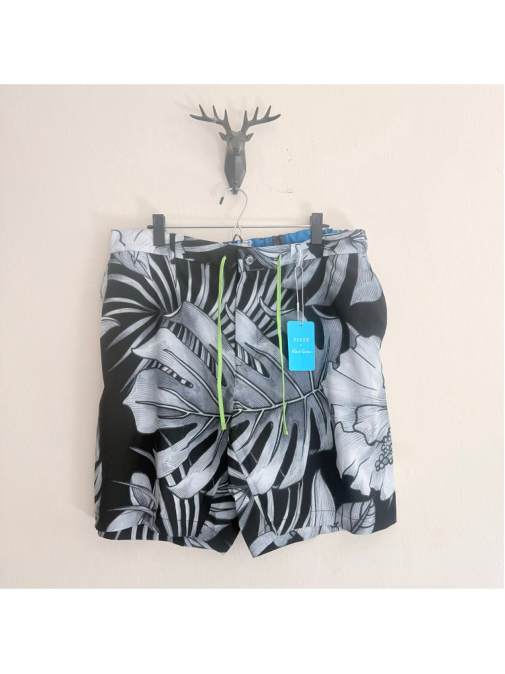 Men's Robert Graham Pixar Swim Trunks XL Black White Tropical Print